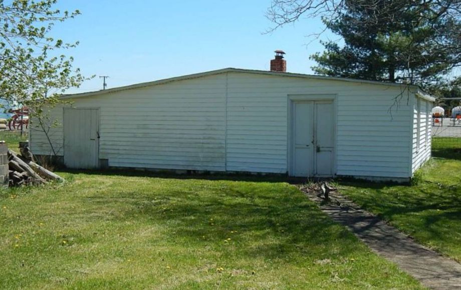Image for BRICK 3 BR/2 BA HOME on 2.9 ACRES