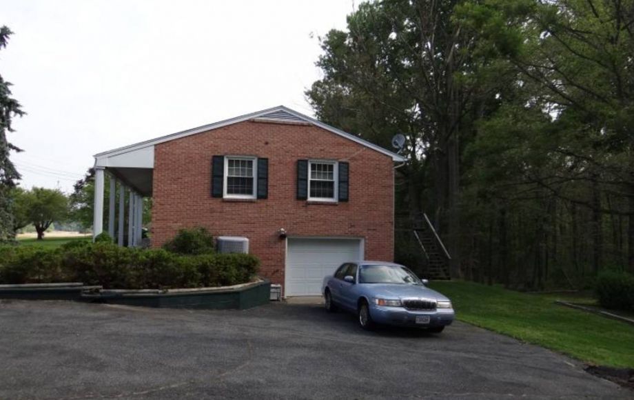 Image for ABSOLUTE AUCTION-3 BR/2 BA HOME on 1 ACRE