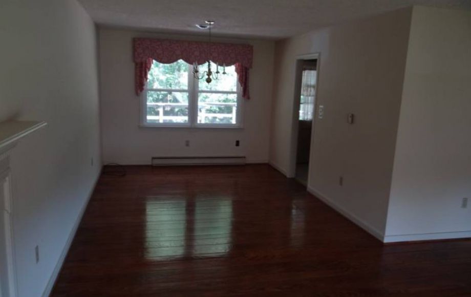 Image for ABSOLUTE AUCTION-3 BR/2 BA HOME on 1 ACRE