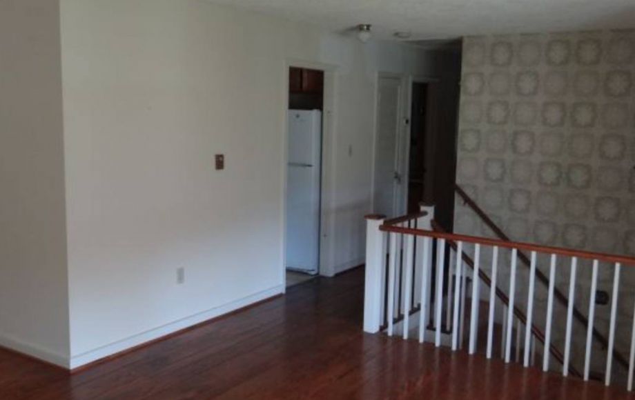 Image for ABSOLUTE AUCTION-3 BR/2 BA HOME on 1 ACRE