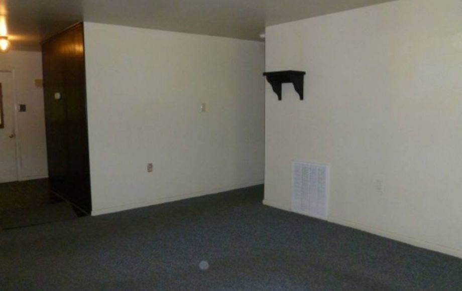 Image for ABSOLUTE AUCTION-3 BR/1.5 BA HOME in LOUDOUN COUNTY