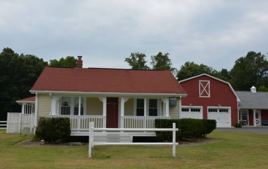 Image for 2 HOMES & OUTBUILDINGS on 3+/- ACRES