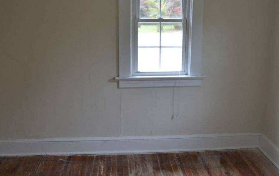 Image for 2 BR HOME ZONED B-3 (OFFICE)