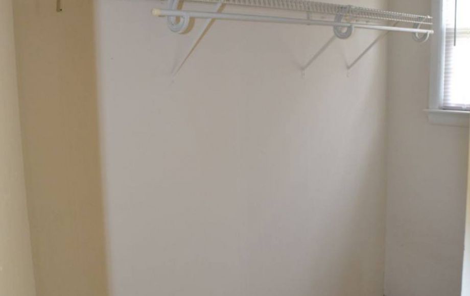 Image for 2 BR HOME ZONED B-3 (OFFICE)