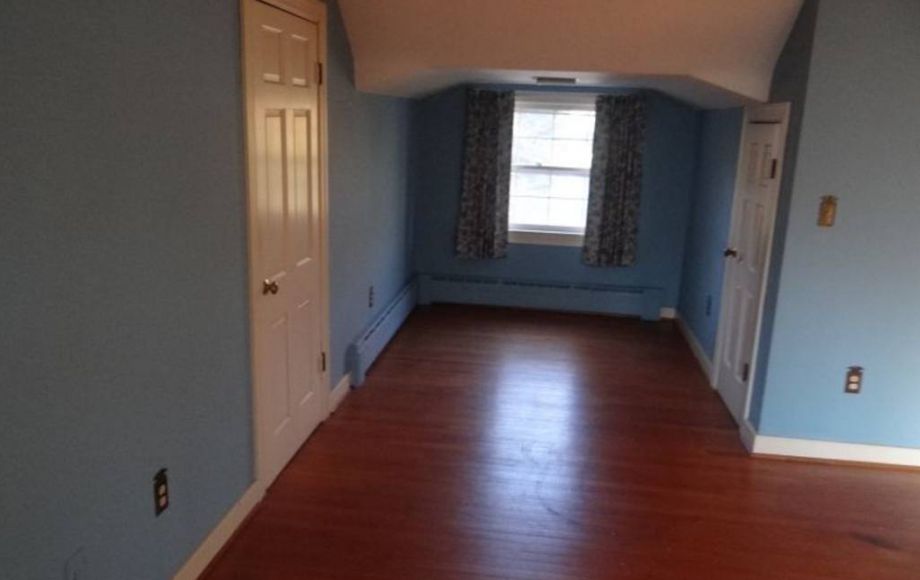 Image for 4 BR/2.5 BA HOME on 1+ ACRES