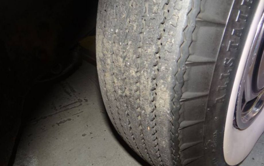 Image for ONLINE ONLY AUCTION—1960 FORD THUNDERBIRD