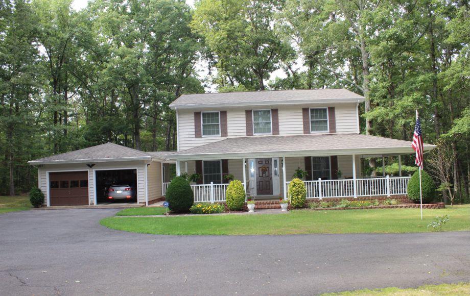 Image for 3 BR/2.5 BA HOME on 2.6 +/- ACRES SOLD to the HIGHEST BIDDER!!