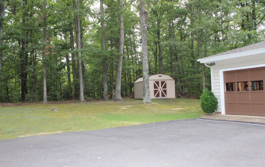 Image for 3 BR/2.5 BA HOME on 2.6 +/- ACRES SOLD to the HIGHEST BIDDER!!