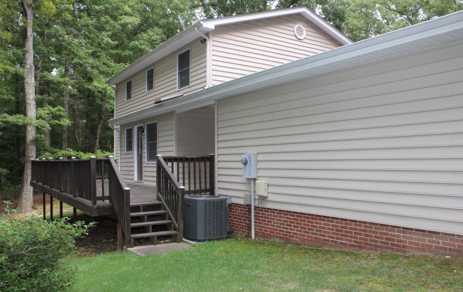 Image for 3 BR/2.5 BA HOME on 2.6 +/- ACRES SOLD to the HIGHEST BIDDER!!