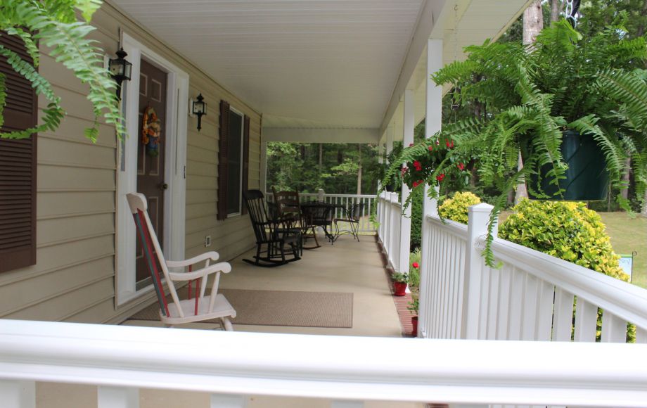 Image for 3 BR/2.5 BA HOME on 2.6 +/- ACRES SOLD to the HIGHEST BIDDER!!