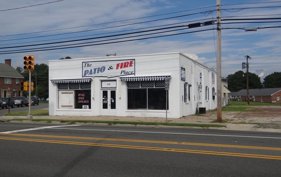 Image for COMMERCIAL BUILDING in DOWNTOWN TAPPAHANNOCK, VA