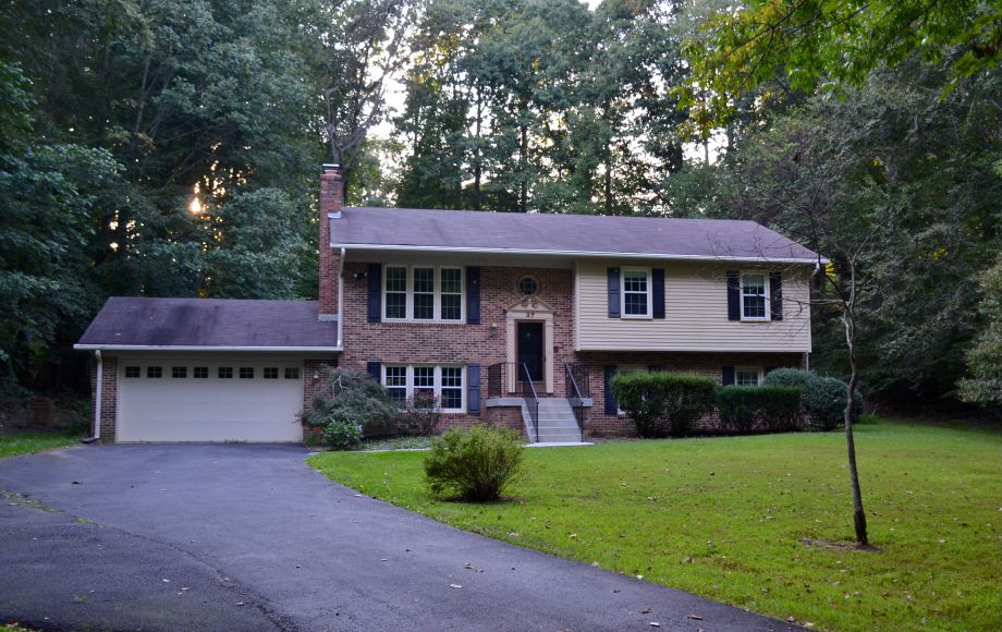 Image for SOLID & CLEAN 4 BR/3 BA HOME on 1 +/- ACRE IN NORTH STAFFORD