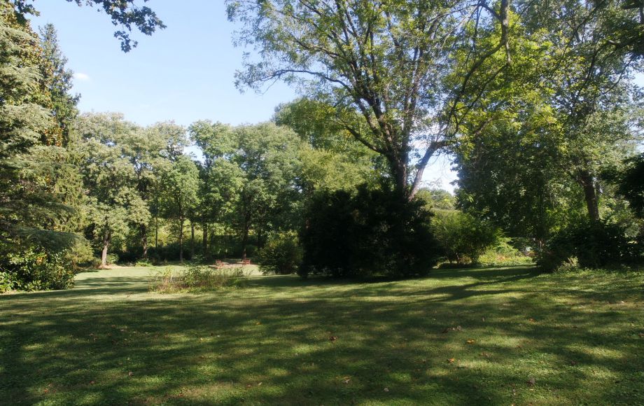 Image for FORMER BED & BREAKFAST/HISTORIC HOME on 4.4 +/- ACRES