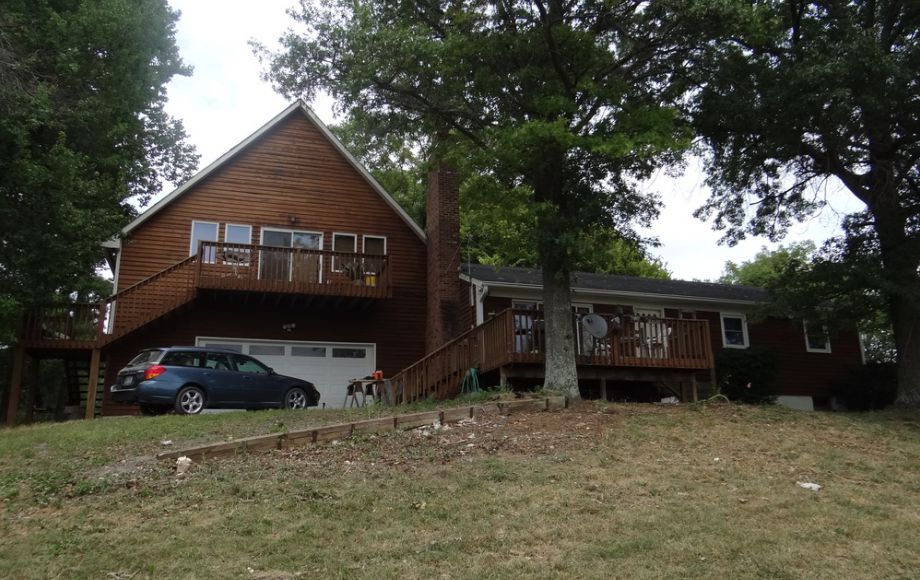 Image for 2 BR/1 BA HOME w/POND & GARAGE APARTMENT ON 14+ ACRES in LOUDOUN COUNTY, VA