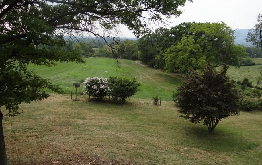 Image for 2 BR/1 BA HOME w/POND & GARAGE APARTMENT ON 14+ ACRES in LOUDOUN COUNTY, VA