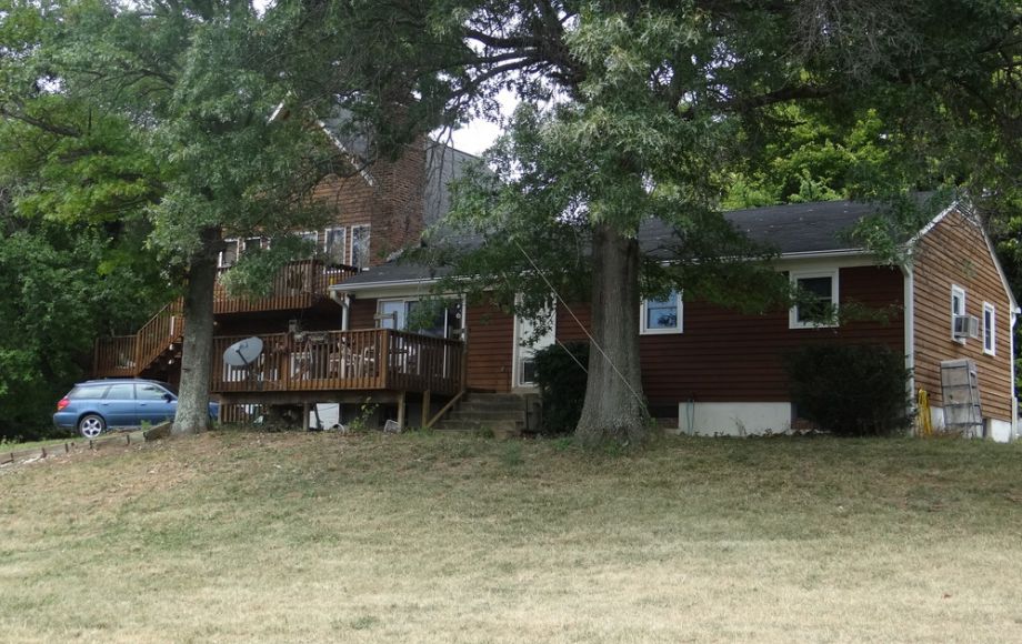 Image for 2 BR/1 BA HOME w/POND & GARAGE APARTMENT ON 14+ ACRES in LOUDOUN COUNTY, VA
