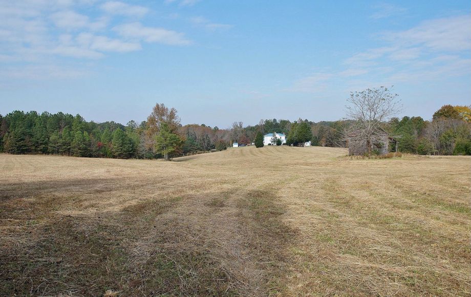 Image for HICKORY KNOLLS FARM: 200 +/- ACRES w/5 BR RESTORED VICTORIAN FARM HOUSE