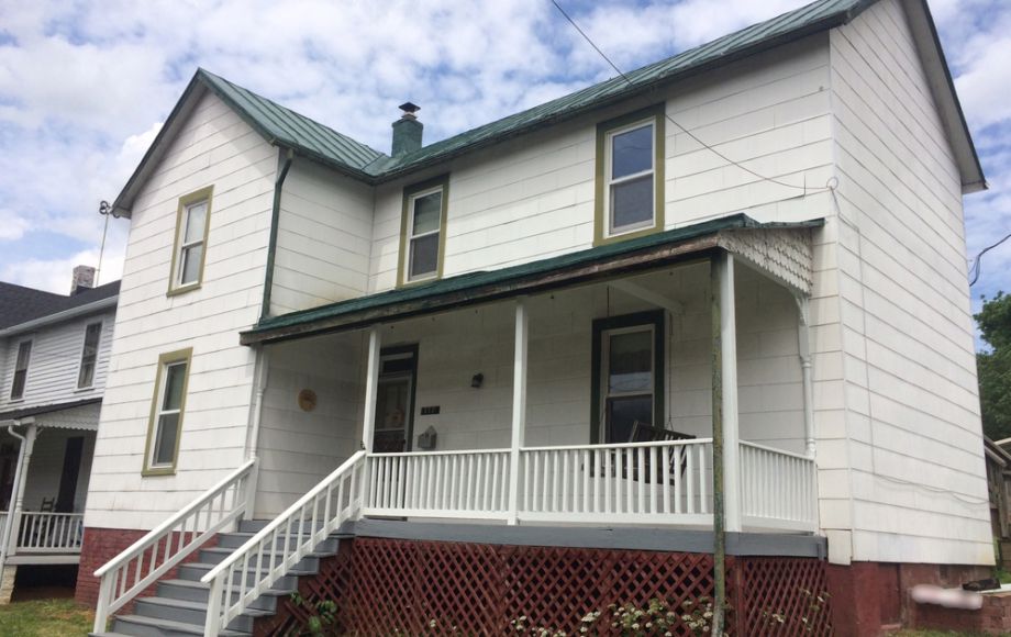 Image for 3 BR/1.5 BA HOME w/COMMERCIAL ZONING at ABSOLUTE AUCTION