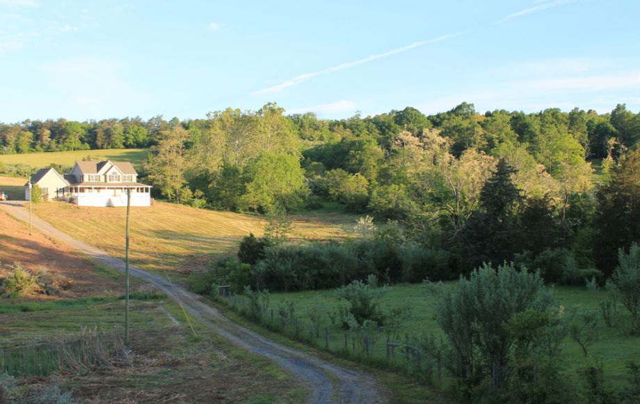 Image for 3 BR/2.5 BA HOME on 7.7 +/- ACRES w/POND ONLY 15 MINUTES FROM WINCHESTER, VA