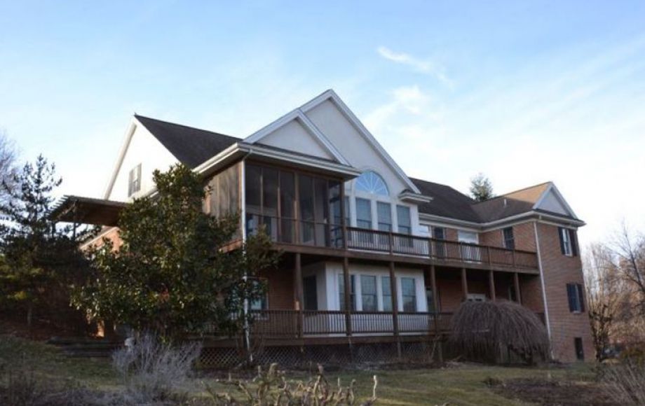 Image for 4 BR/3.5 BA CUSTOM HOME ON .8 ACRES