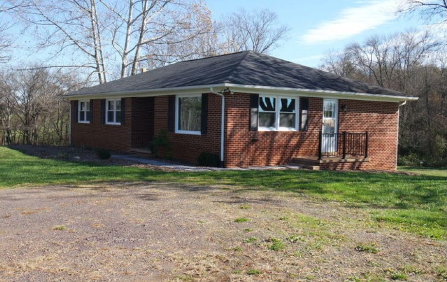 Image for 3 BR/1.5 BA Home & 24′ X 32′ Workshop ON 2.8 +/- Acres