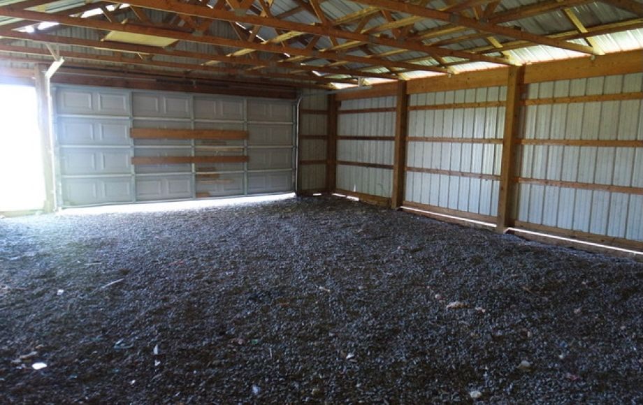 Image for 3 BR/1.5 BA Home & 24′ X 32′ Workshop ON 2.8 +/- Acres