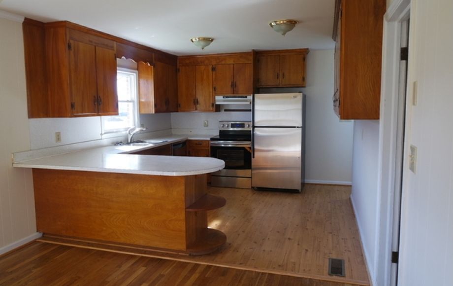 Image for 3 BR/1.5 BA Home & 24′ X 32′ Workshop ON 2.8 +/- Acres