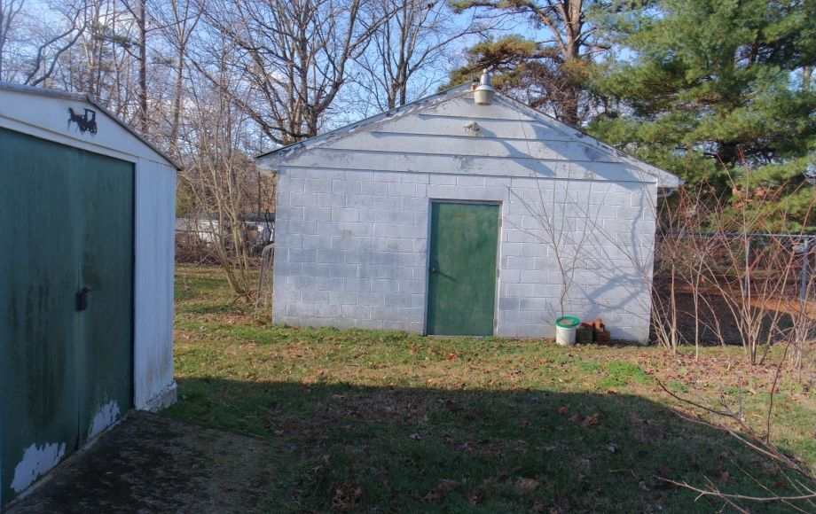 Image for 2 BR/1BA INVESTMENT PROPERTY on 1.8+/- ACRES WILL BE SOLD to the HIGHEST BIDDER!!