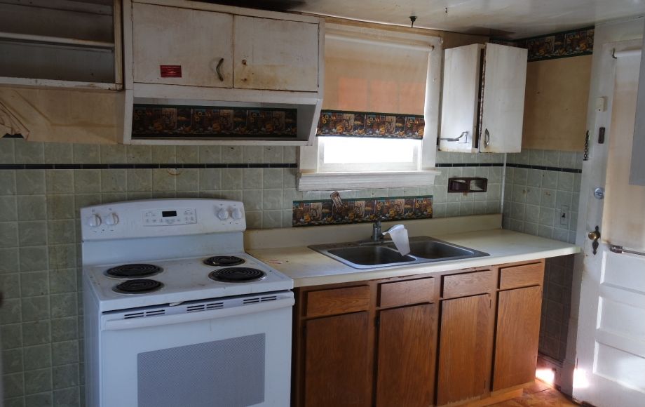 Image for 2 BR/1BA INVESTMENT PROPERTY on 1.8+/- ACRES WILL BE SOLD to the HIGHEST BIDDER!!