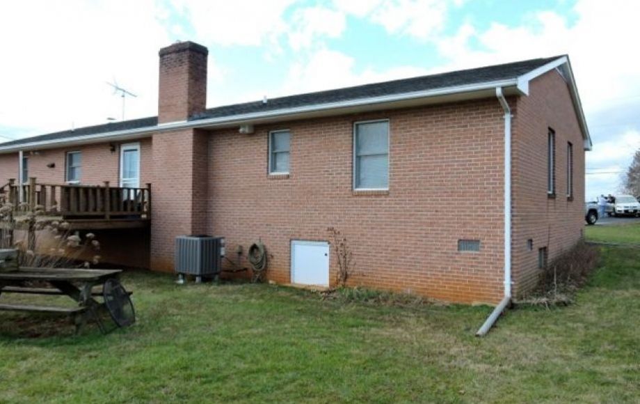 Image for CUSTOM MOVE-IN READY 3 BR/2.5 BA BRICK HOME on 2+ ACRES