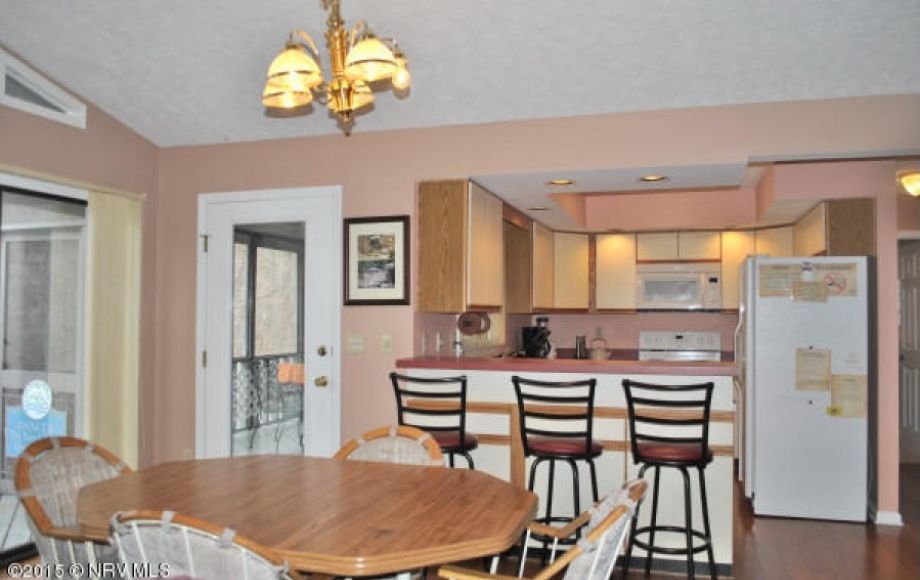 Image for FULLY FURNISHED 5 BR/2BA WATER FRONT HOME on CLAYTOR LAKE w/DOUBLE BOAT GARAGE & BOAT DOCK w/LIFT