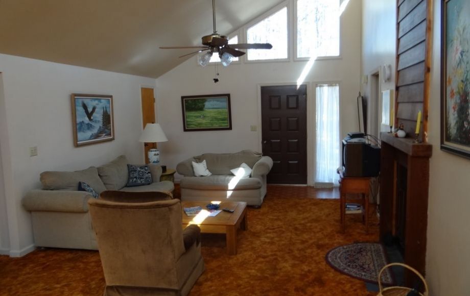 Image for 3 BR/2 BA HOME on 2 +/- ACRES—DUKES CREEK on LAKE ANNA