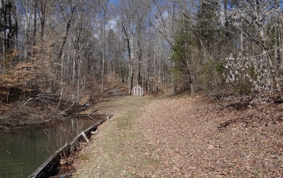 Image for 1.8 +/- ACRE WATERFRONT BUILDING LOT ON DUKES CREEK—LAKE ANNA