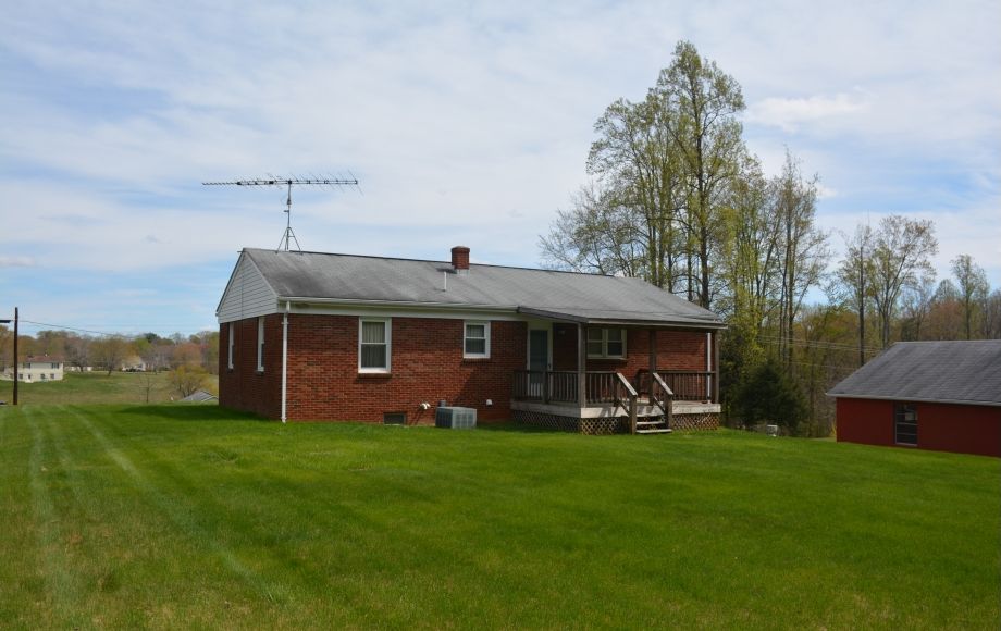 Image for 3 BR BRICK HOME w/SHOP on .76 +/- ACRES in CULPEPER COUNTY, VA—WILL BE SOLD to the HIGHEST BIDDER