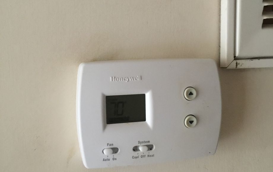 Image for 3 BR BRICK HOME w/SHOP on .76 +/- ACRES in CULPEPER COUNTY, VA—WILL BE SOLD to the HIGHEST BIDDER