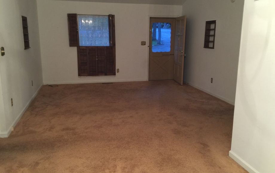 Image for 2 BR/2 BA Golf Course Home in Lake of the Woods. Sold to the Highest Bidder!