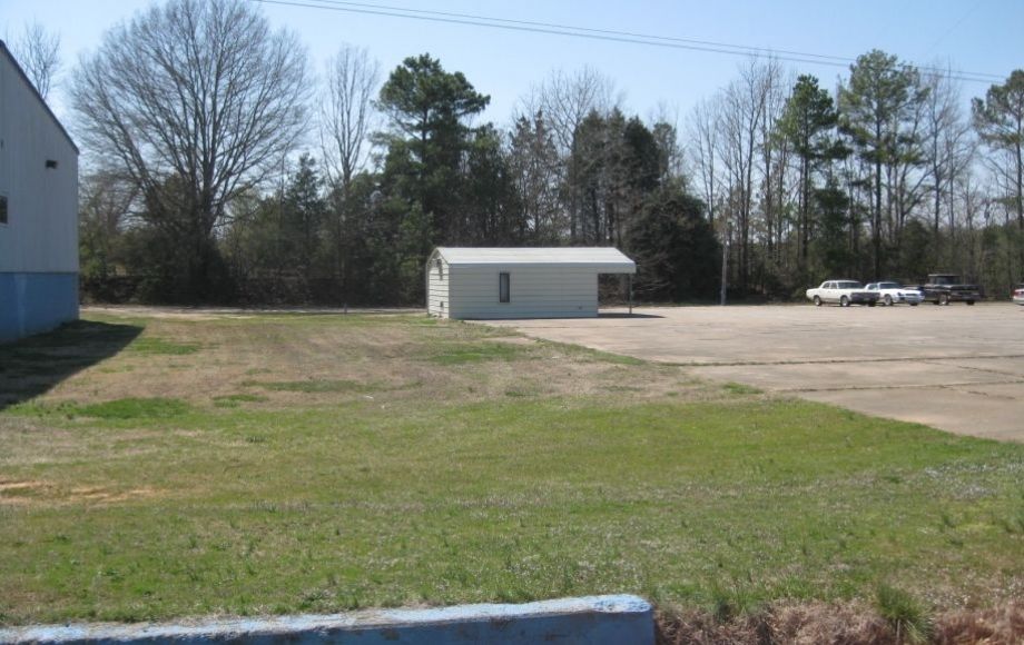 Image for 140’ x 125’ COMMERCIAL WAREHOUSE on 2.17 +/- ACRES .5 MILES FROM I-85 in SOUTH HILL, VA