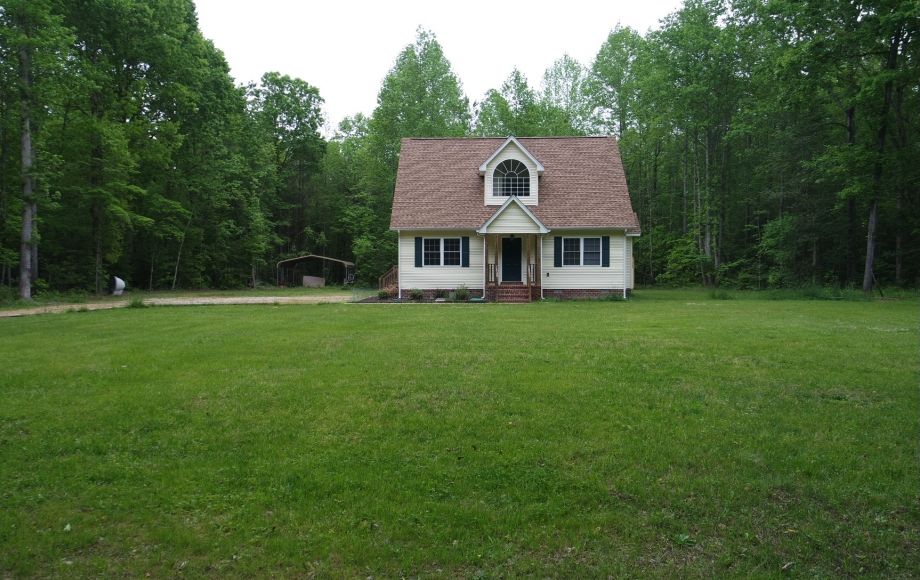 Image for 3 BR/2.5 BA HOME on 2 +/- ACRES MINUTES FROM the YORK RIVER in KING and QUEEN COUNTY
