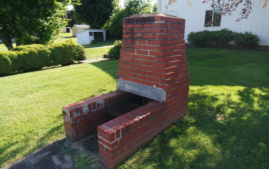 Image for STATELY 3 BR/2 BA HOME on 1.2 ACRES & .5 ACRE ADJACENT BUILDING LOT in DOWNTOWN STANARDSVILLE, VA