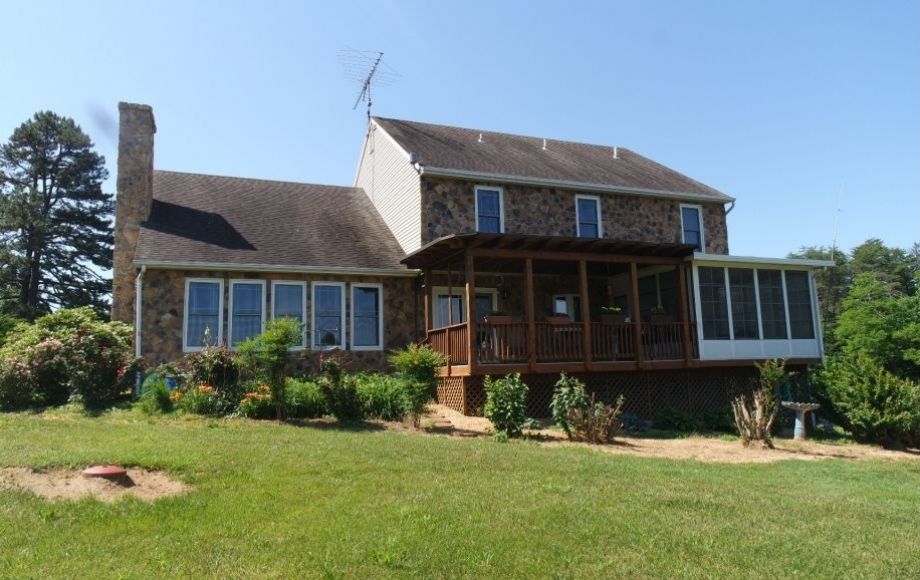 Image for WELL MAINTAINED 3 BR/3.5 BA HOMEon 10+ ACRES in CULPEPER, VA - SOLD to the HIGHEST BIDDER!!