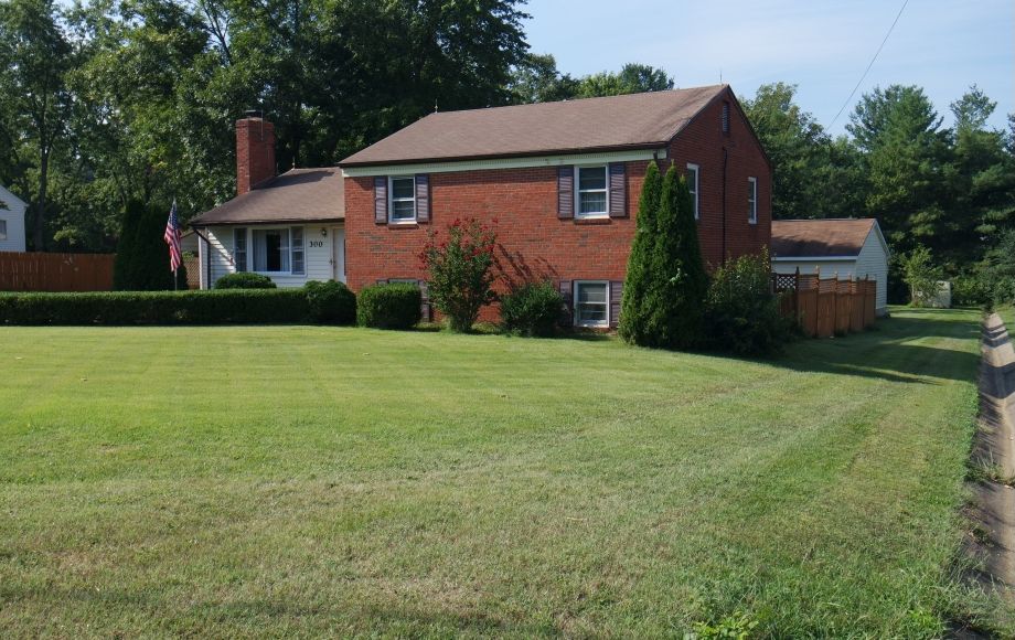 Image for SOLID 4 BR/2.5 BA HOME w/WORKSHOP in NORTH STAFFORD, VA