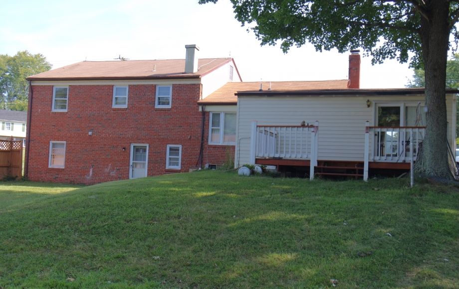 Image for SOLID 4 BR/2.5 BA HOME w/WORKSHOP in NORTH STAFFORD, VA