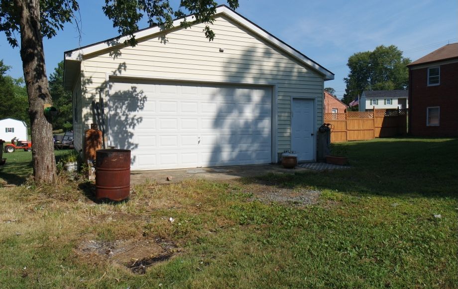 Image for SOLID 4 BR/2.5 BA HOME w/WORKSHOP in NORTH STAFFORD, VA