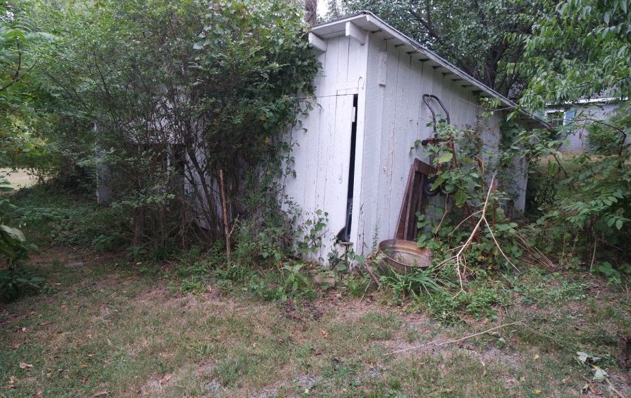 Image for 4 BR/2 BA VICTORIAN STYLE HOME in FAUQUIER COUNTY, VA—SELLS to the HIGHEST BIDDER!!