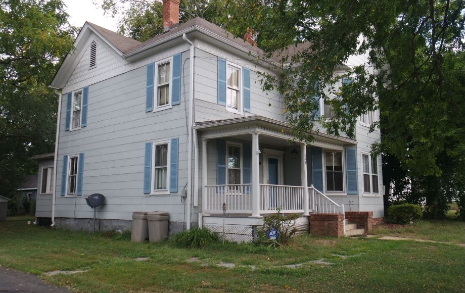 Image for SOLID 3 BR/2 BA HOME w/OUTBUILDINGS on .34 +/- ACRE LOT—SELLS to the HIGHEST BIDDER!!