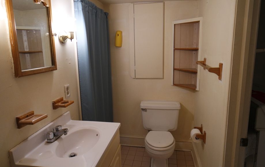 Image for SOLID 3 BR/2 BA HOME w/OUTBUILDINGS on .34 +/- ACRE LOT—SELLS to the HIGHEST BIDDER!!