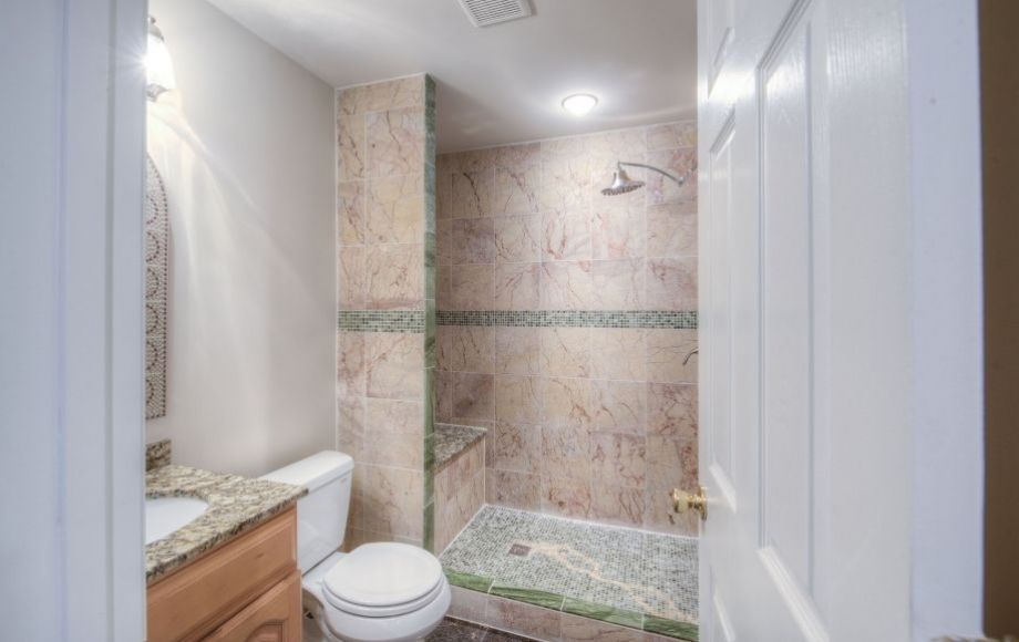 34marchcourt38 detail