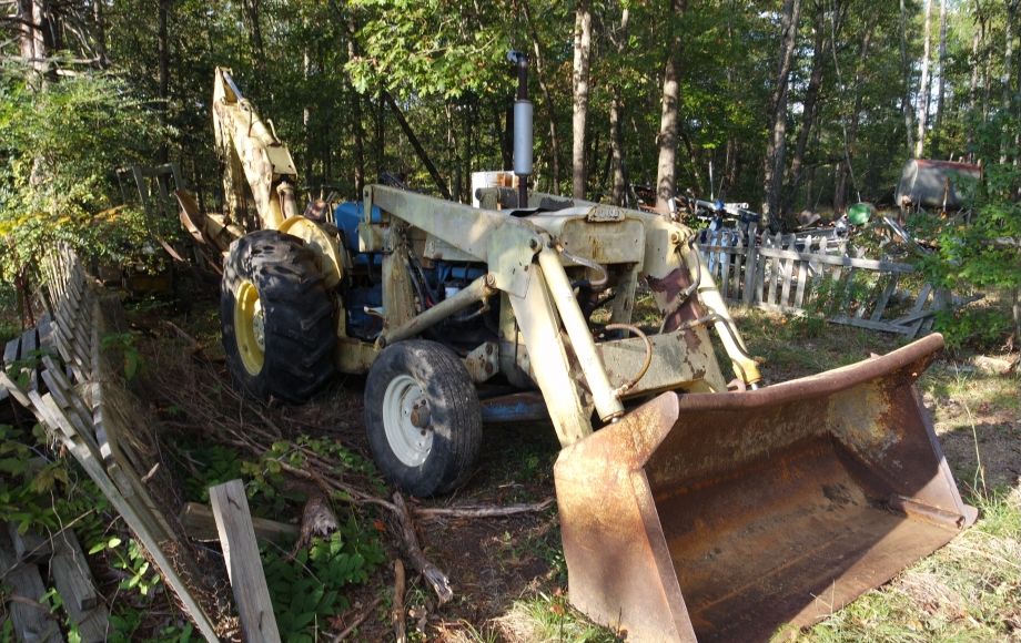 Image for 6 RM HOUSE, MOBILE HOME on 3.5 ACRES, EQUIPMENT & PERSONAL PROPERTY ALL SOLD ABSOLUTE FOR 1 BID!!