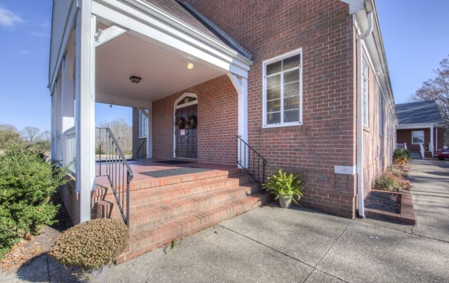 Image for 18,000+ SF BUILDING on 9.2 +/- ACRES LOCATED BETWEEN BROAD ST RD & PATTERSON AVE in GOOCHLAND COUNTY