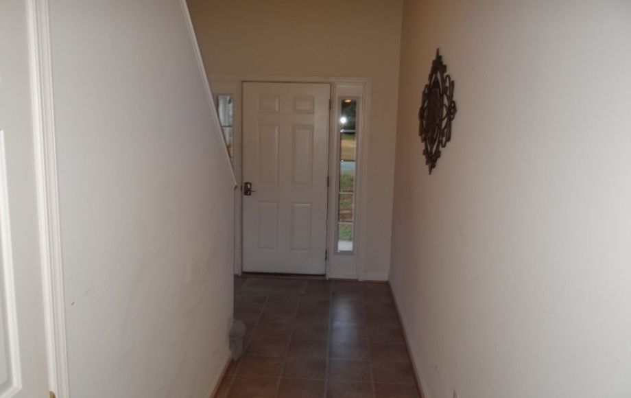 Image for 5 BR/2.5 BA HOME in DOWNTOWN MONTROSS, VA (WESTMORLAND COUNTY)—SELLS to the HIGHEST BIDDER!!